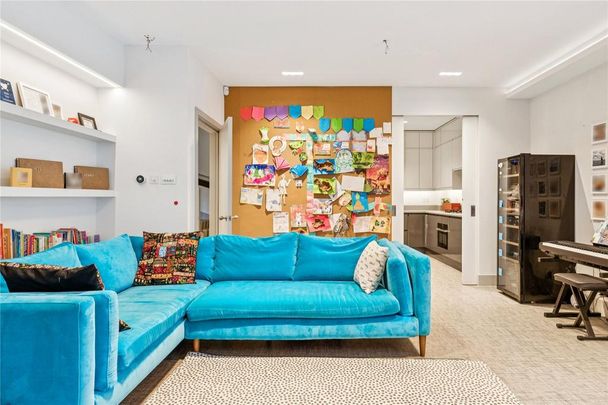 5 bedroom semi-detached house to rent - Photo 1