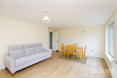 2 bedroom apartment to rent - Photo 5