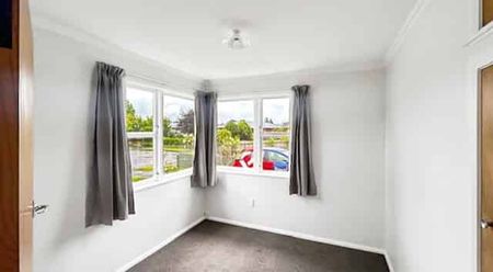 TERRACE END - 3 BEDROOMS - Photo 2