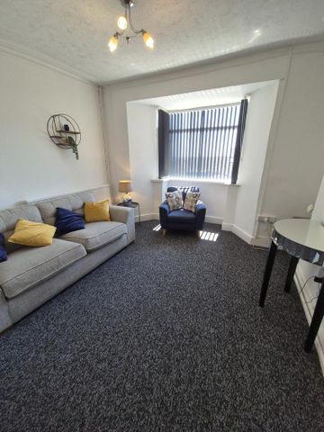 3 bedroom house to rent - Photo 2