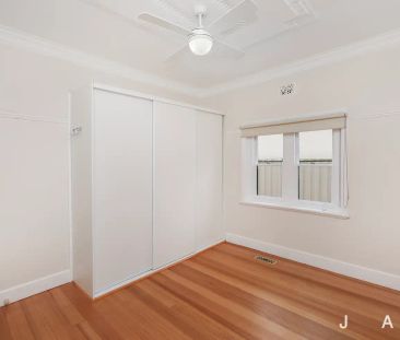 “Beautifully Maintained Family Gem with Huge Living Space” - Photo 1