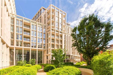 Beautiful 3 bedroom modern apartment within a prestigious development with exceptional leisure facilities including swimming pool, spa and gym. - Photo 4