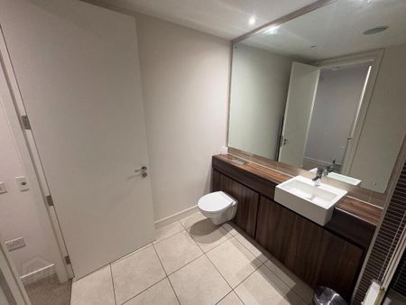 Apartment 11.08 The Arc Titantic Quarter, Belfast, BT3 9FP - Photo 5