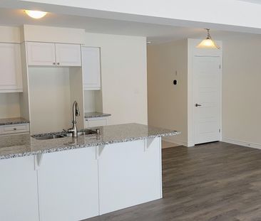 For Lease - 8 Watermill Street, Kitchener, Ontario - Photo 6