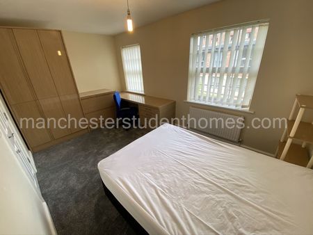 Ladybarn Lane, Manchester, M14 6RW - Photo 4