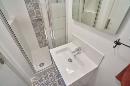 DUNKERQUE W Roommate 8 Bedrooms at Lille - Photo 5
