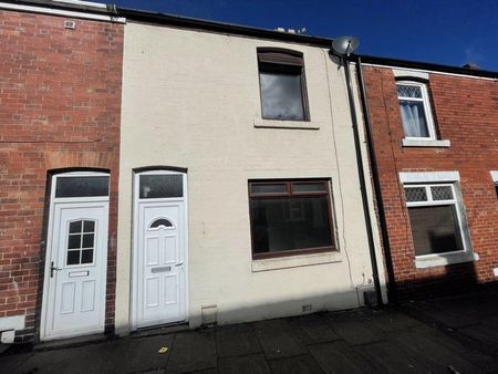 2 bedroom terraced house to rent - Photo 5