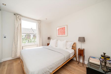 Blythe Road, W14, London - Photo 3