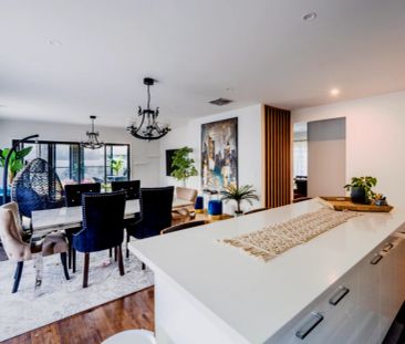 4 Bed, 2 Bath - Photo 6