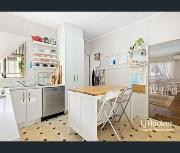 Charming Cottage in Convenient Boondall Location - Increasing to $5... - Photo 6