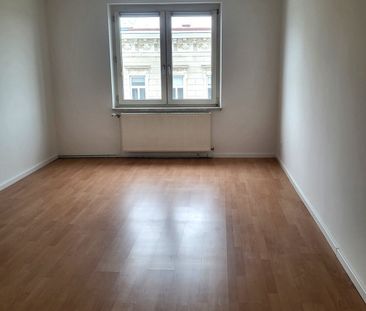 2,5 Zimmerwohnung in zentraler Lage von Korneuburg! Ohne Lift - Photo 1