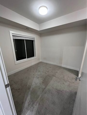 1 bed plus den on lakeshore - Photo 2