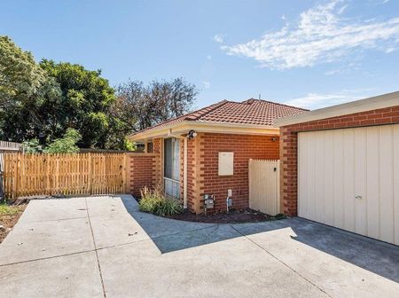 2/639 South Road, Bentleigh East - Photo 5