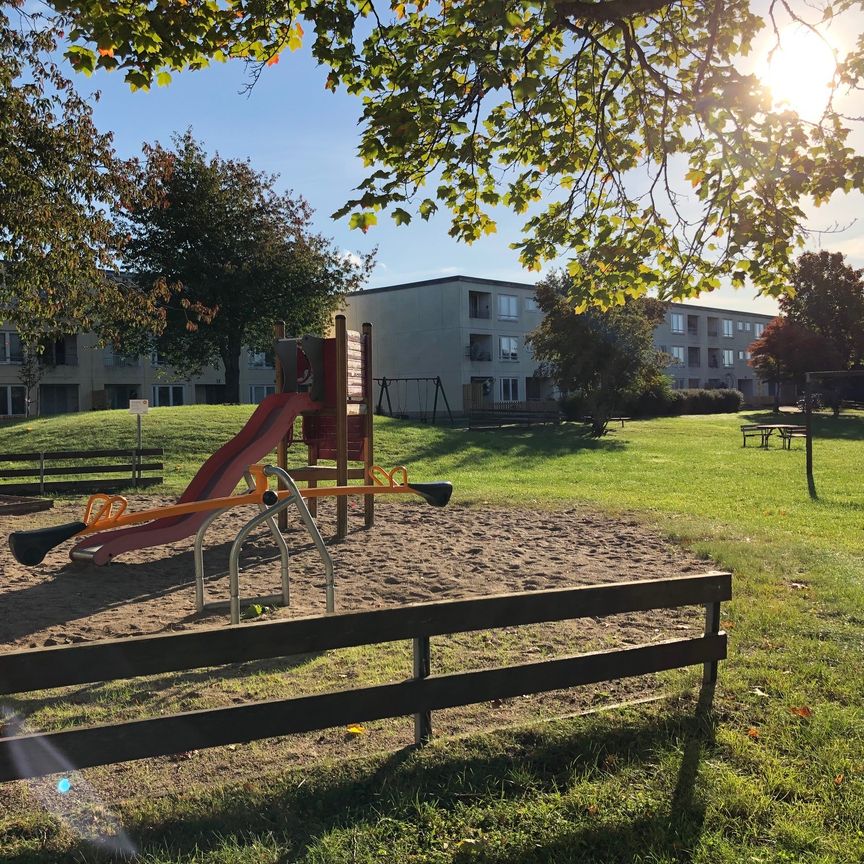 Förstuguvägen, Västerås - Foto 1