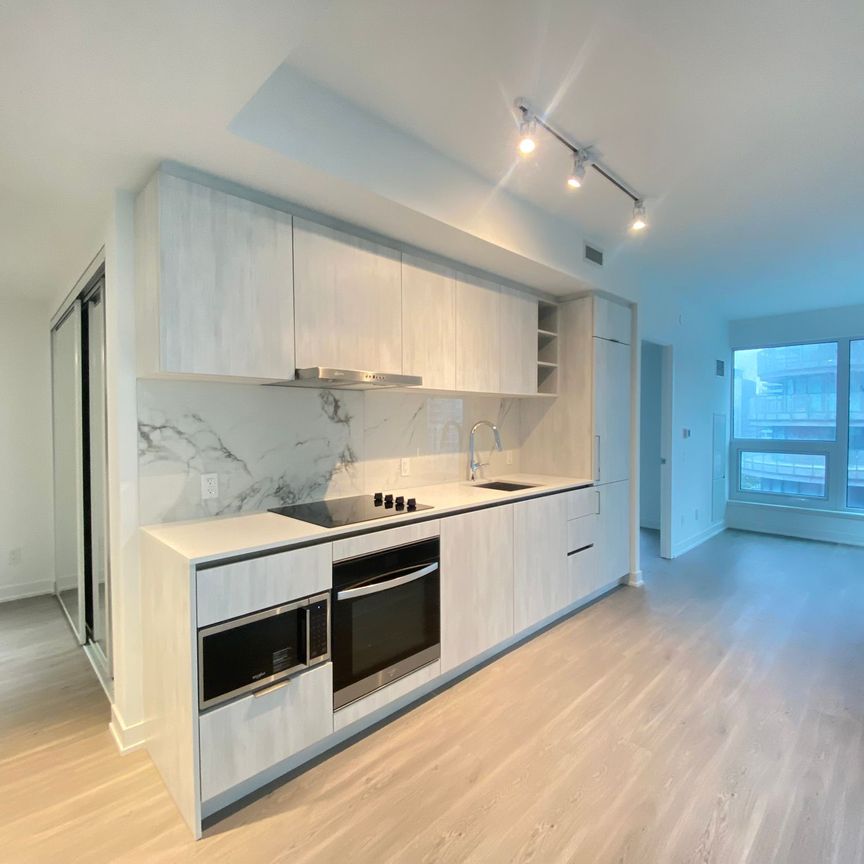 For Lease - 8 Wellesley Street Unit# 910, Toronto, Ontario - Photo 1