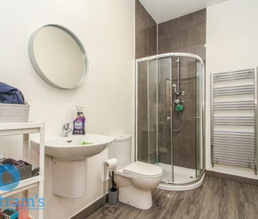 8 bed Semi-Detached House for Rent - Photo 5