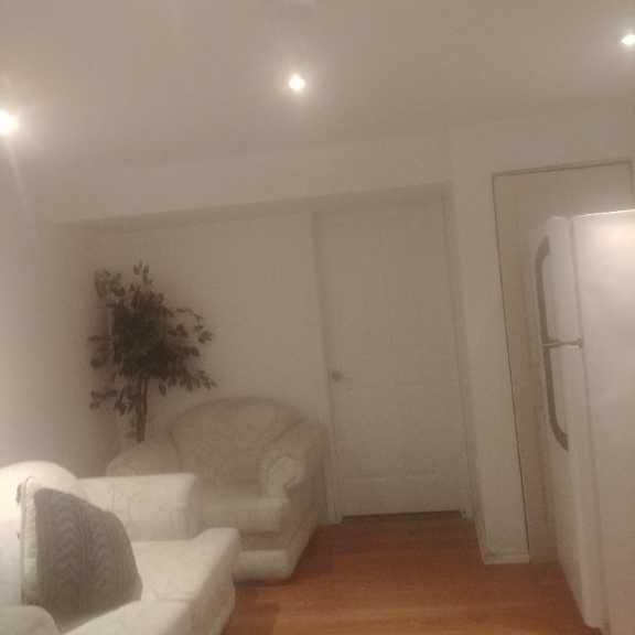 3 1/2 au Plateau-Hull-Aylmer, Meublé/ Électros/Hydro /Internet, $1300_1erMai. - Photo 1