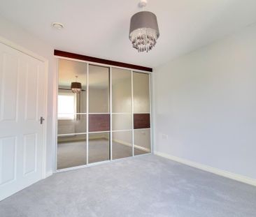 4 bedroom terraced house to rent - Photo 3