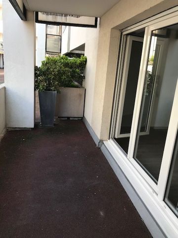 Location Appartement 1 pièce 32m² BORDEAUX 33200 - Photo 5