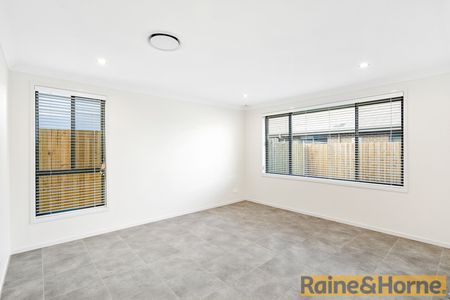 27 Corallee Cres, Marsden Park, NSW 2765 - Photo 4