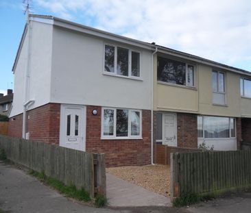 2 bedroom end of terrace house to rent - Photo 4