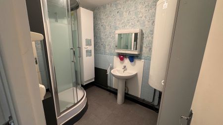 Location Appartement 3 pièces 70m² DOUAI 59500 - Photo 4