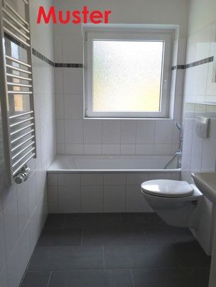 3-Zimmer-Wohnung mit Balkon - vor Einzug frisch saniert und renoviert - Photo 1