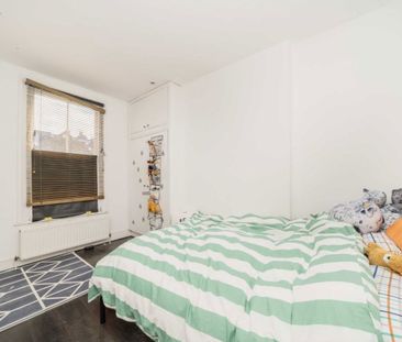 Cavendish Road, SW12, London - Photo 3