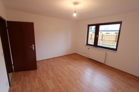Attraktiver Bungalow mit Garage im Herzen Burgdorfs! - Foto 3
