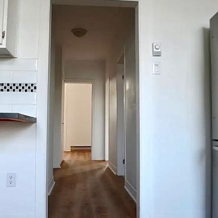 Spacieux 5 1/2 à louer, Hochelaga - Photo 4
