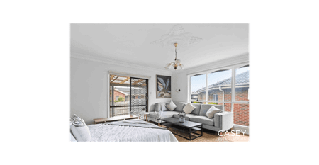 Family Home with Pergola, Study & Large Living Areas - Photo 4