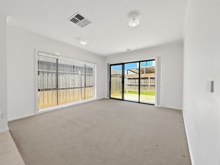 25 Jobbins Street, North Geelong - Photo 2