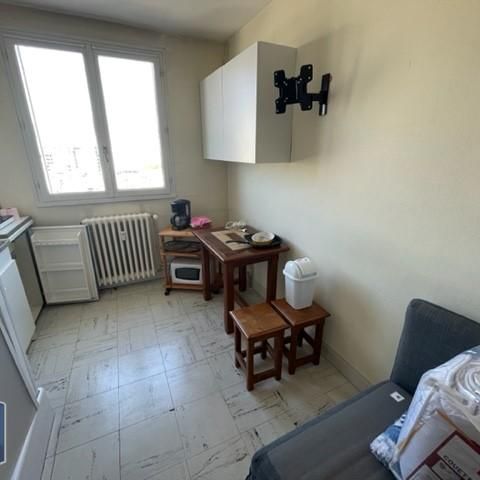Location Appartement 1 pièce 9m² ANGERS 49000 - Photo 2