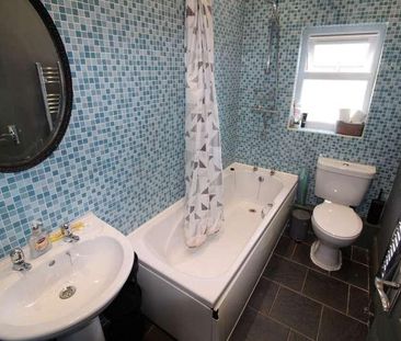 Victoria Crescent, Burton Upon Trent, DE14 - Photo 4