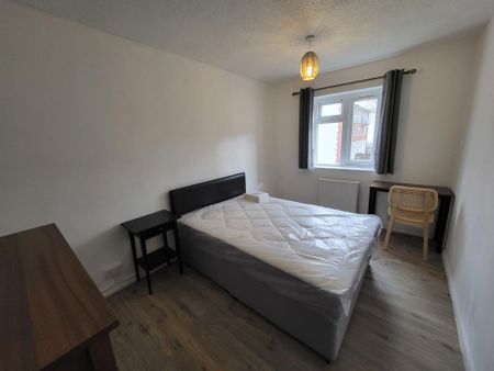 2 bedroom apartment to rent - Photo 5