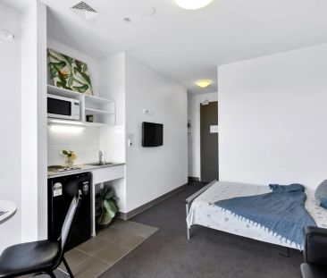 Unit 504/304 Waymouth Street, - Photo 6