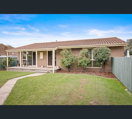 17 Banksia Street, West Albury, NSW 2640 - Photo 5