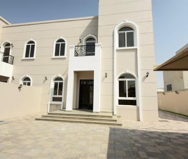 Spacious 4BHK Villa for Rent in Al Hoshi Sharjah - Photo 3
