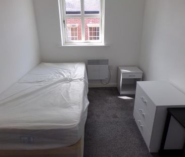 2 bedroom apartment to rent - Photo 5