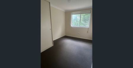 Spacious North Tamworth Unit - Photo 2