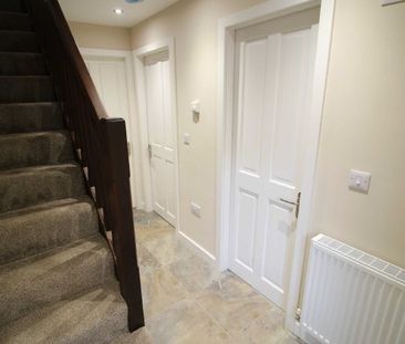 Fairclough Cottage, Loud Bridge - Photo 3