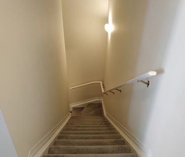 For Lease - 440 Via Verona Avenue Unit# D, Barrhaven, Ontario - Photo 1