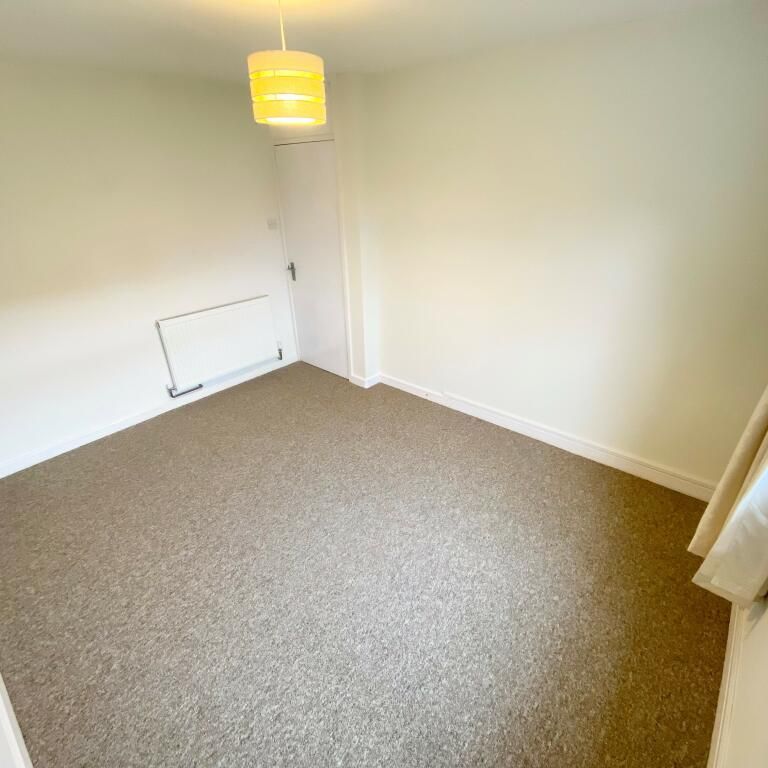 Newly Refurbished 1 Bed Maisonette To Let in Guildford - Photo 1
