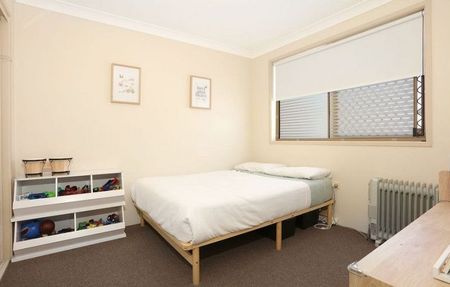 Two-Bedroom Unit in Prime Southport Location! - Photo 3