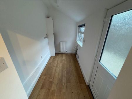2 bedroom house to rent - Photo 4