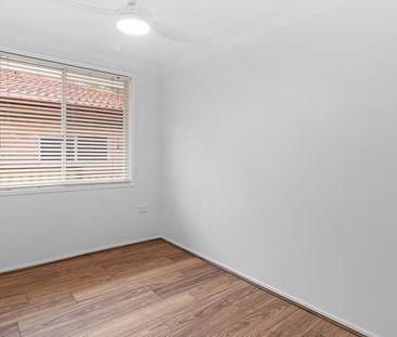 Newly renovated close to freeway - Photo 1