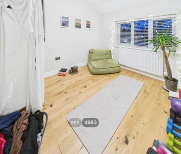 3 bedroom property to rent - Photo 4