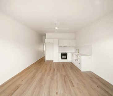 5/7 McNaughton Street, - Photo 1