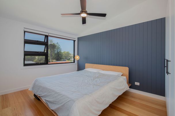 Near-New Sustainable Townhouse in Prime Mayfield Location - Photo 1