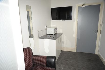 23-25 The Crescent, United Kingdom, TS5 6SG, Middlesbrough - Photo 2